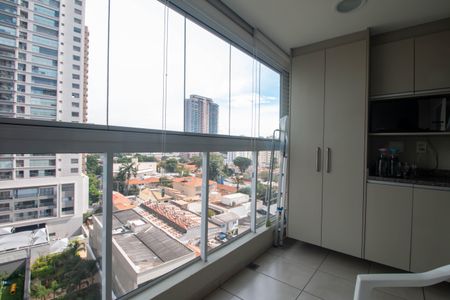 Apartamento à venda com 57m², 2 quartos e 1 vaga Apartamento à venda com 57m², 2 quartos e 1 vagaVaranda