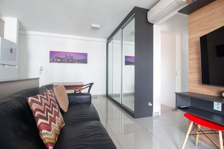 Apartamento à venda com 57m², 2 quartos e 1 vaga Apartamento à venda com 57m², 2 quartos e 1 vagaSala