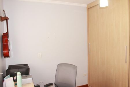 Casa à venda com 115m², 3 quartos e 3 vagasEscritório