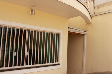 Casa à venda com 115m², 3 quartos e 3 vagasFachada