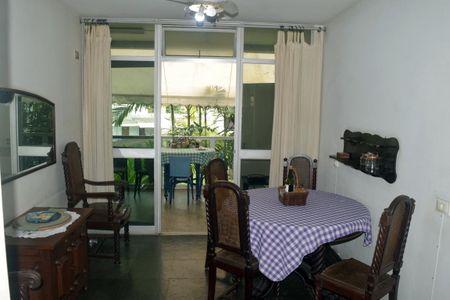 Apartamento à venda com 215m², 4 quartos e 2 vagas Apartamento à venda com 215m², 4 quartos e 2 vagasSala 2