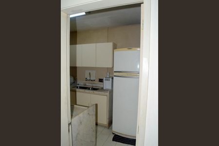 Apartamento à venda com 215m², 4 quartos e 2 vagas Apartamento à venda com 215m², 4 quartos e 2 vagasCozinha