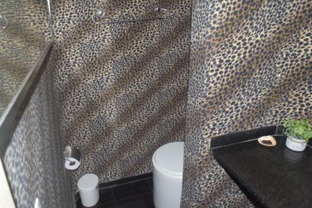 Apartamento à venda com 215m², 4 quartos e 2 vagas Apartamento à venda com 215m², 4 quartos e 2 vagasLavabo