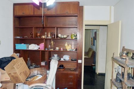 Apartamento à venda com 215m², 4 quartos e 2 vagas Apartamento à venda com 215m², 4 quartos e 2 vagasQuarto 1