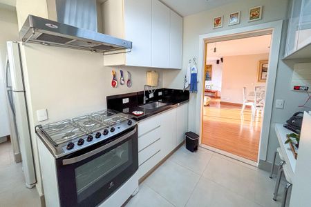 Apartamento à venda com 105m², 3 quartos e 1 vaga Apartamento à venda com 105m², 3 quartos e 1 vagaCozinha