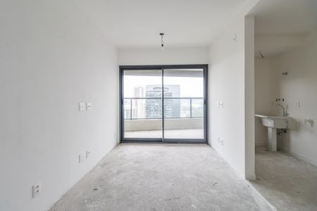 Sala de apartamento à venda com 2 quartos, 75m² em Alphaville Industrial, Barueri