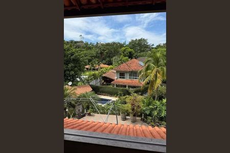 Casa à venda com 203m², 3 quartos e 2 vagas