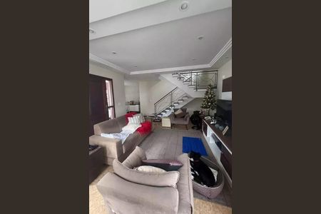 Casa à venda com 182m², 4 quartos e 3 vagas