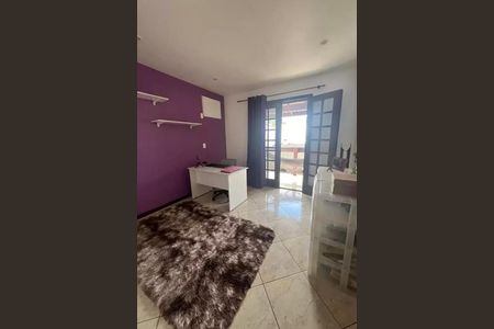 Casa à venda com 182m², 4 quartos e 3 vagas