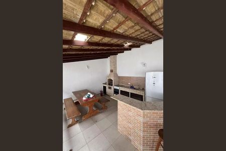 Casa à venda com 182m², 4 quartos e 3 vagas