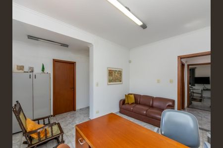 Casa à venda com 265m², 3 quartos e 5 vagas