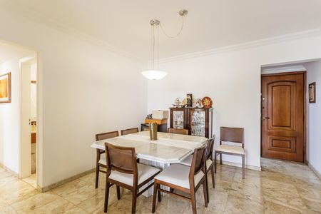 Apartamento à venda com 95m², 3 quartos e 2 vagasSala