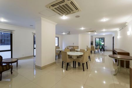 Apartamento à venda com 95m², 3 quartos e 2 vagasÁrea comum - Salão de festas