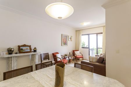 Apartamento à venda com 95m², 3 quartos e 2 vagasSala