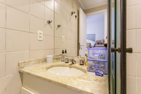 Apartamento à venda com 95m², 3 quartos e 2 vagasBanheiro da Suíte 1