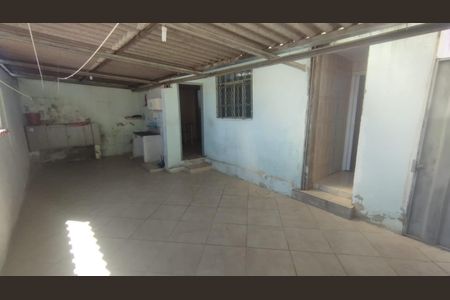 Casa à venda com 201m², 3 quartos e 4 vagas
