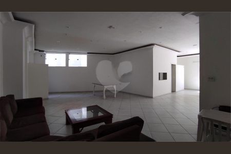 Apartamento à venda com 106m², 2 quartos e 1 vaga