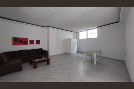 Apartamento à venda com 106m², 2 quartos e 1 vaga