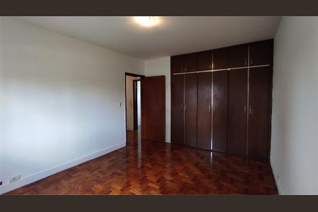 Apartamento à venda com 106m², 2 quartos e 1 vaga