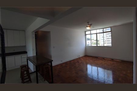 Apartamento à venda com 106m², 2 quartos e 1 vaga