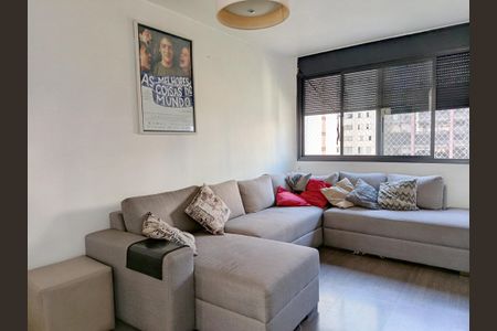 Sala de TV de apartamento à venda com 4 quartos, 280m² em Jardim Paulista, São Paulo