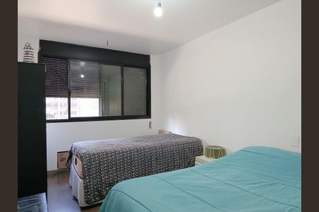 Apartamento à venda com 280m², 4 quartos e 4 vagas Apartamento à venda com 280m², 4 quartos e 4 vagasSuíte 1