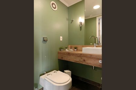 Apartamento à venda com 280m², 4 quartos e 4 vagas Apartamento à venda com 280m², 4 quartos e 4 vagasLavabo