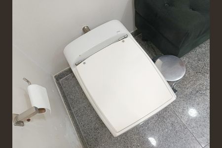 Apartamento à venda com 280m², 4 quartos e 4 vagas Apartamento à venda com 280m², 4 quartos e 4 vagasBanheiro Suíte 3