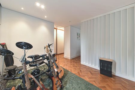 Apartamento à venda com 130m², 3 quartos e 2 vagasQuarto 2