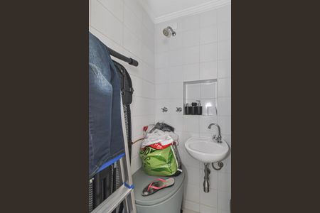 Apartamento à venda com 130m², 3 quartos e 2 vagasBanheiro de Serviço