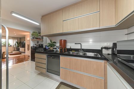 Apartamento à venda com 130m², 3 quartos e 2 vagasCozinha