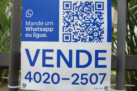 Apartamento à venda com 130m², 3 quartos e 2 vagasPlaca