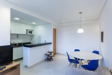 Apartamento para alugar com 67m², 2 quartos e 2 vagas Apartamento para alugar com 67m², 2 quartos e 2 vagasSala