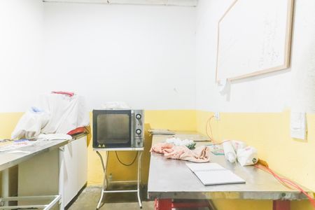 Casa à venda com 200m², 5 quartos e 4 vagas Casa à venda com 200m², 5 quartos e 4 vagasQuarto de Serviço