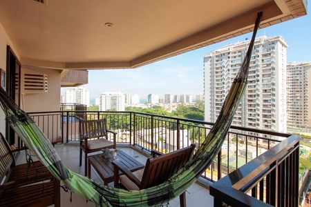 Apartamento para alugar com 64m², 1 quarto e 1 vaga Apartamento para alugar com 64m², 1 quarto e 1 vagaVaranda