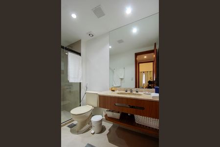 Apartamento para alugar com 64m², 1 quarto e 1 vaga Apartamento para alugar com 64m², 1 quarto e 1 vagaBanheiro