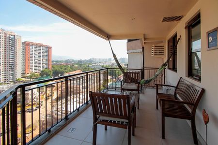 Apartamento para alugar com 64m², 1 quarto e 1 vaga Apartamento para alugar com 64m², 1 quarto e 1 vagaVaranda