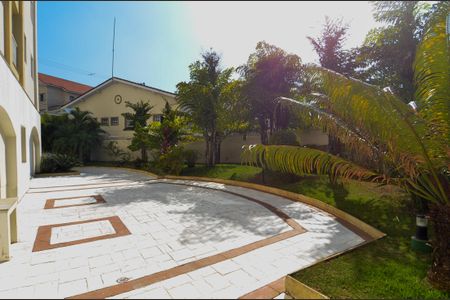 Apartamento à venda com 65m², 2 quartos e 2 vagasÁrea comum - Área externa