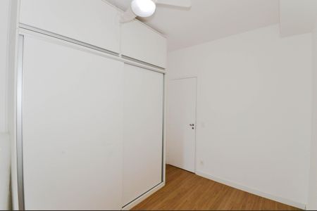 Apartamento à venda com 65m², 2 quartos e 2 vagasQuarto 1