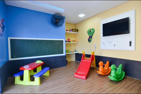 Apartamento à venda com 65m², 2 quartos e 2 vagasÁrea comum - Brinquedoteca