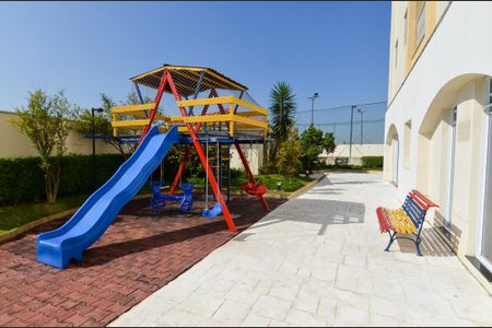 Apartamento à venda com 65m², 2 quartos e 2 vagasÁrea comum - Playground