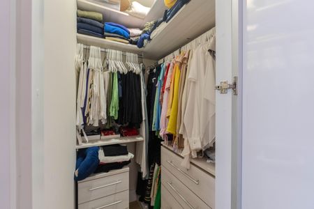Apartamento à venda com 123m², 3 quartos e 2 vagasCloset