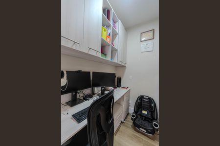 Apartamento à venda com 123m², 3 quartos e 2 vagasEscritório