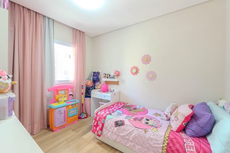 Apartamento à venda com 123m², 3 quartos e 2 vagasQuarto 2