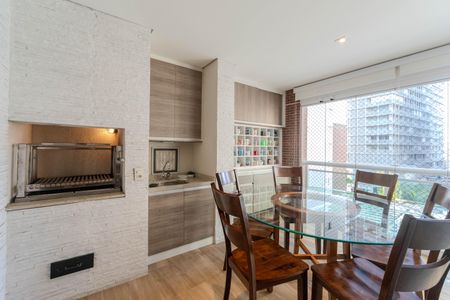 Apartamento à venda com 123m², 3 quartos e 2 vagasSacada