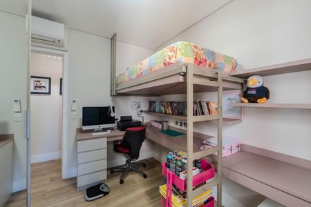 Apartamento à venda com 123m², 3 quartos e 2 vagasQuarto 1