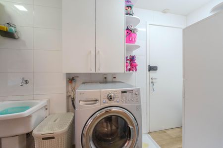 Apartamento à venda com 123m², 3 quartos e 2 vagasÁrea de Serviço