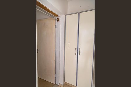 Casa à venda com 160m², 3 quartos e 1 vaga Casa à venda com 160m², 3 quartos e 1 vagaQuarto de Serviço