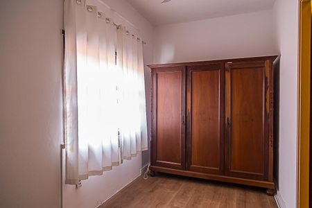 Casa à venda com 160m², 3 quartos e 1 vaga Casa à venda com 160m², 3 quartos e 1 vagaQuarto 1