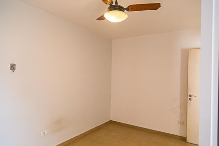 Casa à venda com 160m², 3 quartos e 1 vaga Casa à venda com 160m², 3 quartos e 1 vagaQuarto de Serviço